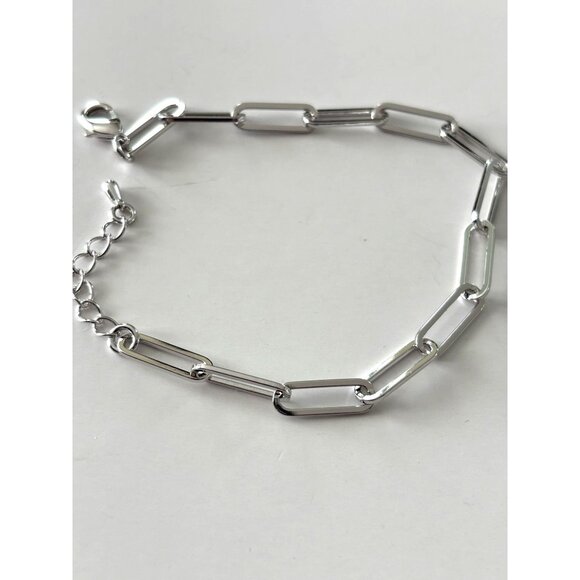 Silver Paperclip Chain Bracelet With Lobster Clasp - Picture 5 of 5